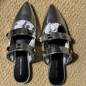Marc fisher flats